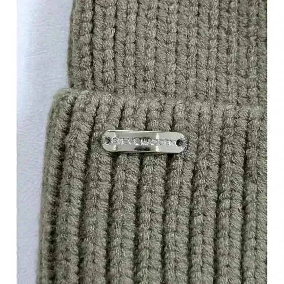 Steve Madden Beanie PomPom Hat Khaki - Picture 2 of 5
